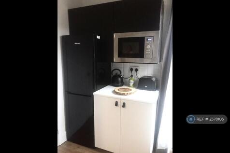 Combination Microwave, Oven And Grill