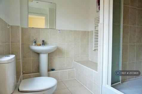 2nd En-Suite