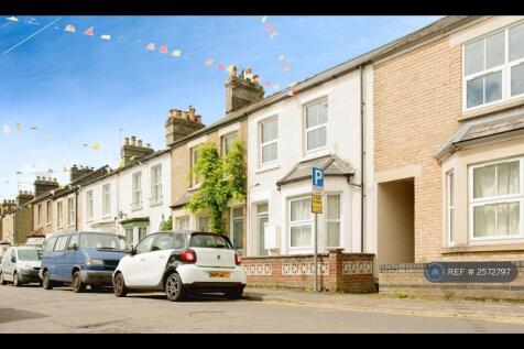 Top Flat(Cream) 101a Cavendish Road