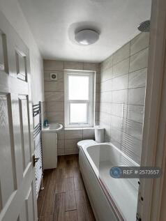Upstairs Bathroom