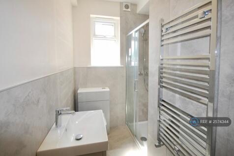 Bathroom Photo 2