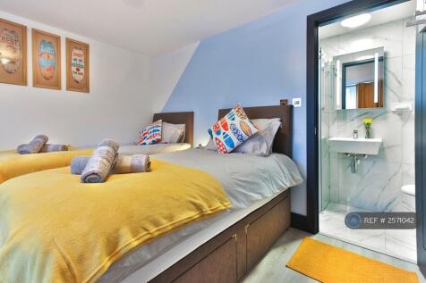 Bedroom 1 En-Suite