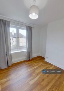 Double Bedroom 1 (Front)