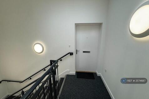 Entrance2ndfloor