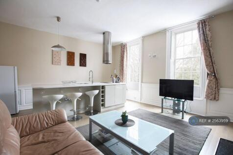 Lounge/Kitchen