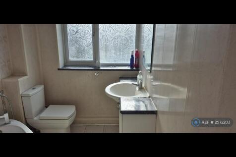 First Floor Wc