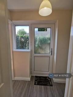 Studio Flat 2