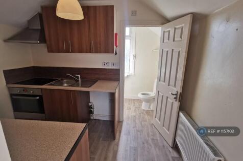 Studio Flat 3