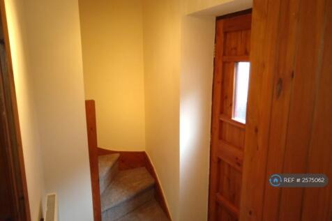 Porch - To Stairs