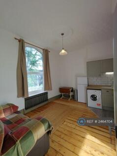 Kitchen Living Room 4