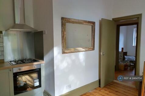 Kitchen Living Room 5