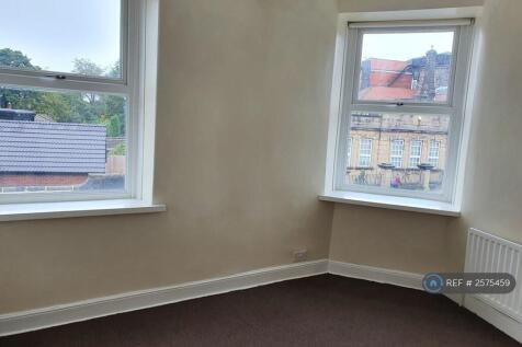 Master Bedroom Dual Aspect 