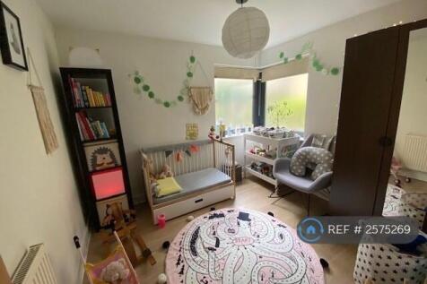 2nd Bedroom