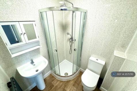 Room 5 Ensuite