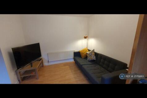 Living/Dining Area