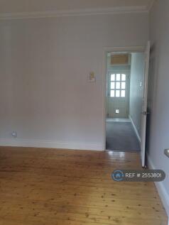 Entrance To Open Plan Kitchen Dining Area 