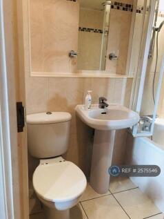 2nd Bathroom