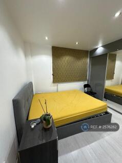 Bedroom (Pic2)