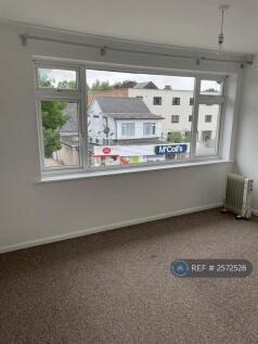 Front Bedroom 