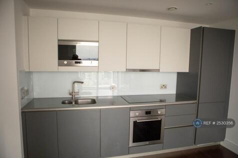 Kitchen Pic 2