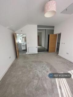 Bedroom 2 En Suite