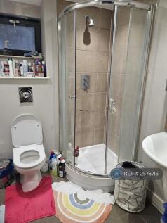 Ensuite Toilet