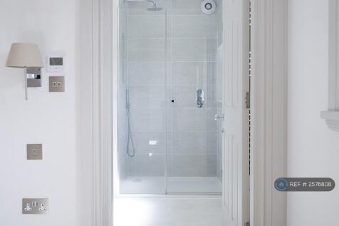 Master Ensuite