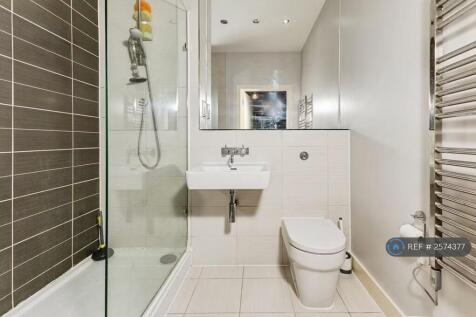 Master Ensuite