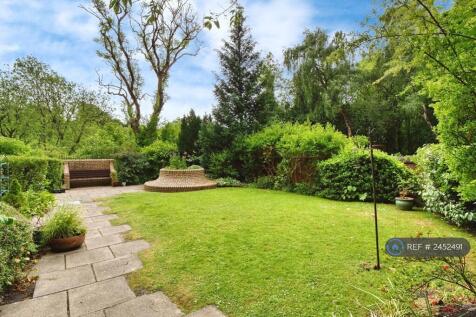 Residents Garden 2