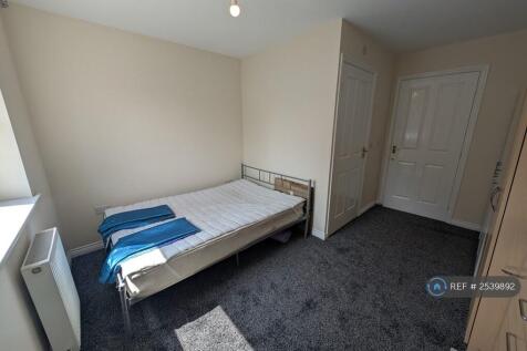 Bedroom 1 With Ensuite