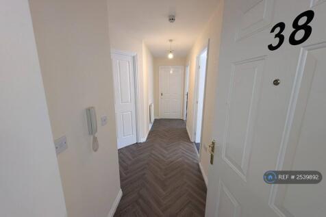 Entrance And Hallway