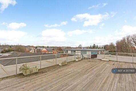 Communal Roof Terrace