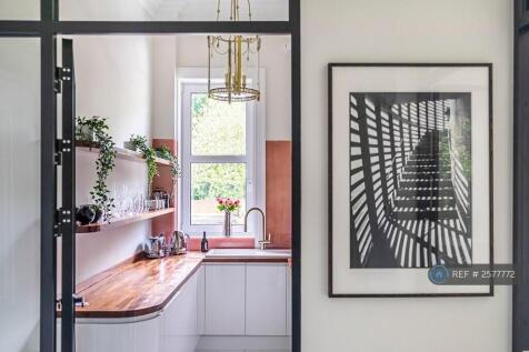 Kitchen Entrance