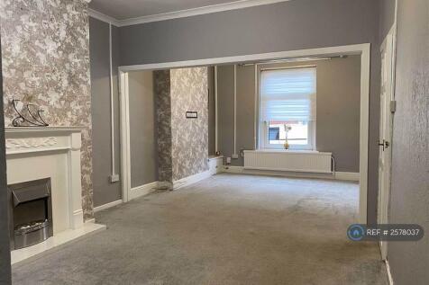 Lounge Looking Forward From Back