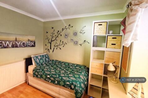 Bedroom 2 - Viewpoint 2 (Single Bed With Twin)