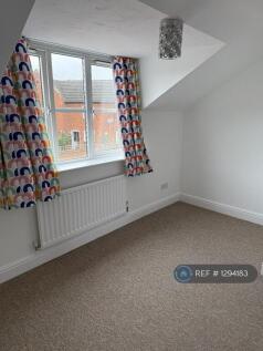 Bedroom 2 (Front Facing)