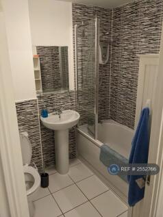 Upstairs Bathroom