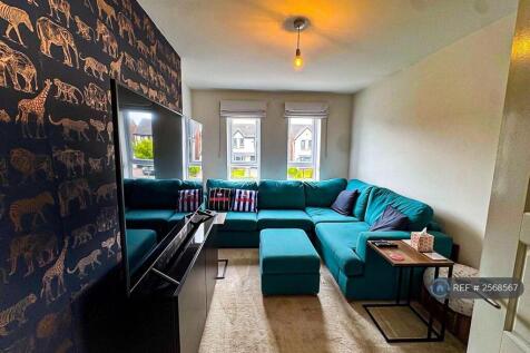 Second Bedroom/Reception Room 