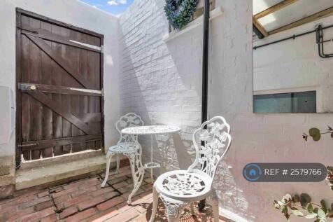Courtyard Area Included With Bedroom 1