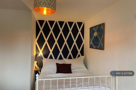 Bedroom 1 With Ensuite