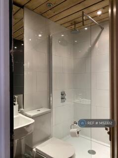 Modern Bathroom