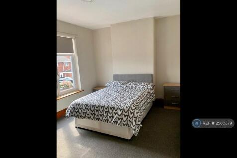 Large Room Double Bedroom  
