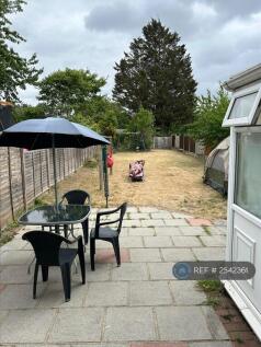 Huge Garden With a Hammock, Sun Lounger, Fire Pit