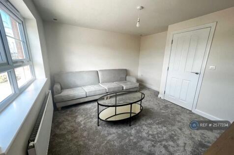 Bedroom 1/Living Room