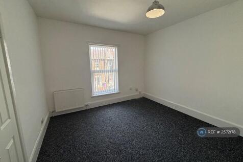 Bedroom / Living Space