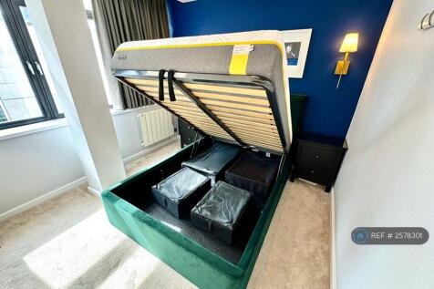 Luxury Bed With Storage