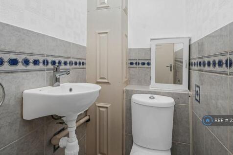 Toilet Upstairs
