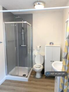 Upstairs Bathroom