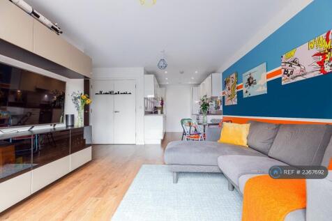 Modern Flat, Fully Furnished/Equipped