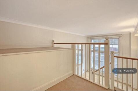 Mezzanine 1 - Office/Walk In Wardrobe/Bedroom